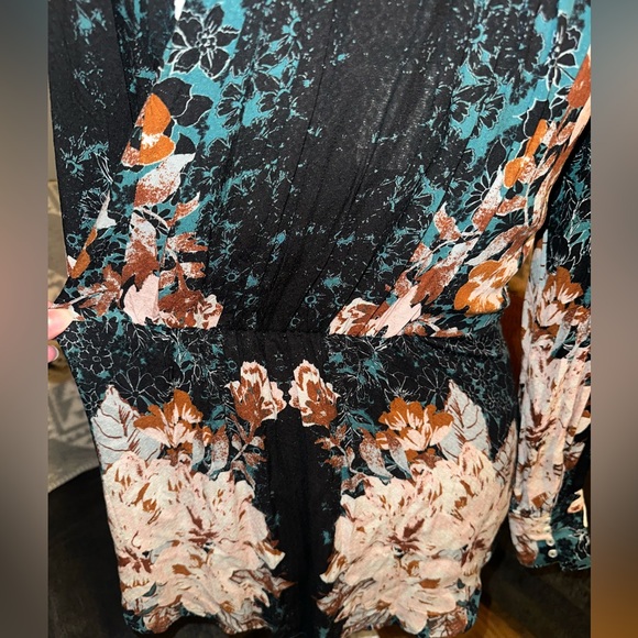 Free People NWT Mikayla Floral Print Tunic Long Sleeve Blouse Size XS/Small - Picture 15 of 16